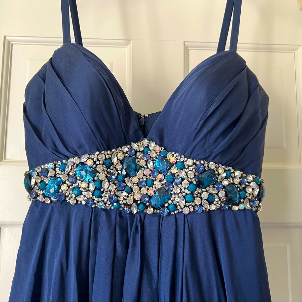 Gorgeous Navy Blue Jovani beaded formal dress. Size 4.